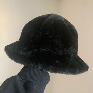 Apana Black Faux Fur Hat